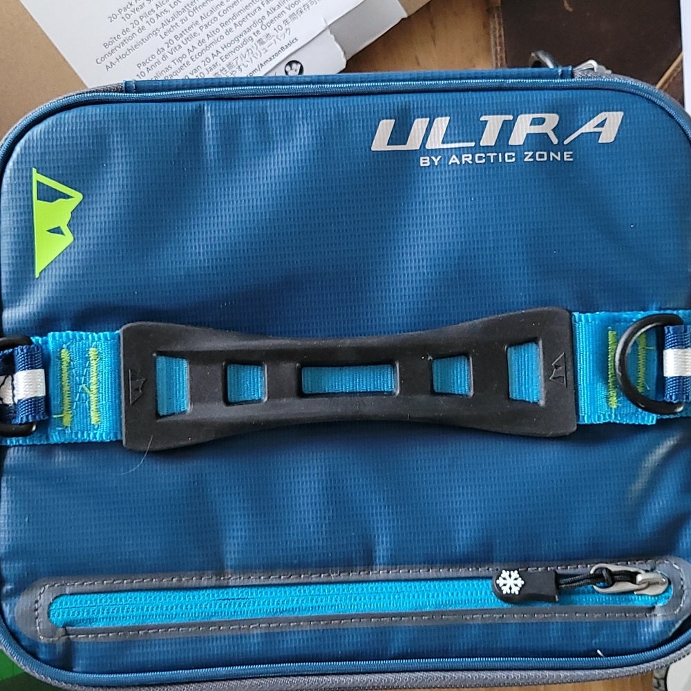 Ultra artic zone hot or cold lunch box